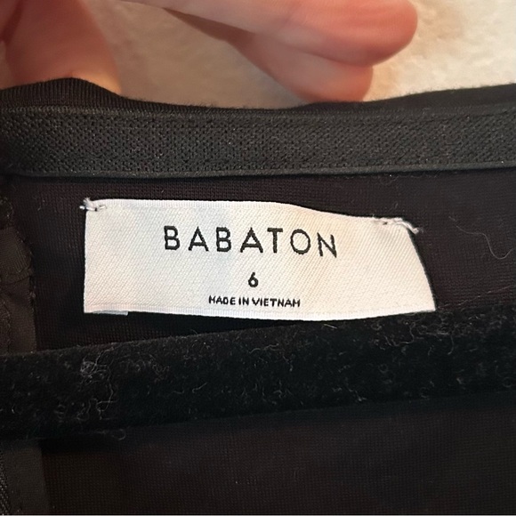 NWT Babaton Black Giovani Off Shoulder 3/4 Sleeve Ponte Dress - Size 6 - Picture 5 of 16